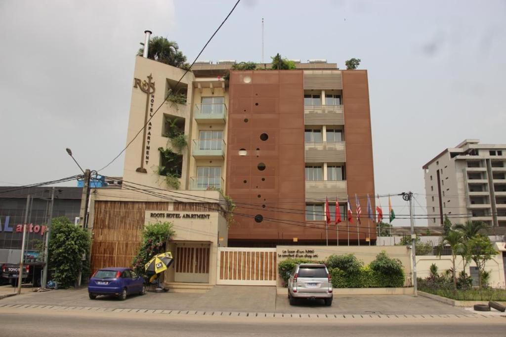 Roots Hotel Apartments אבידג'אן מראה חיצוני תמונה